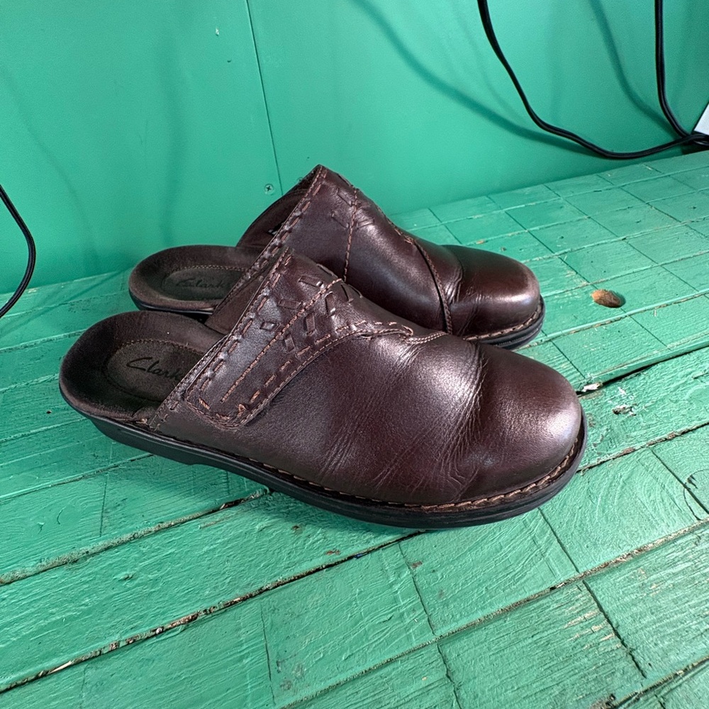 Clarks Women's Brown Leather Mules